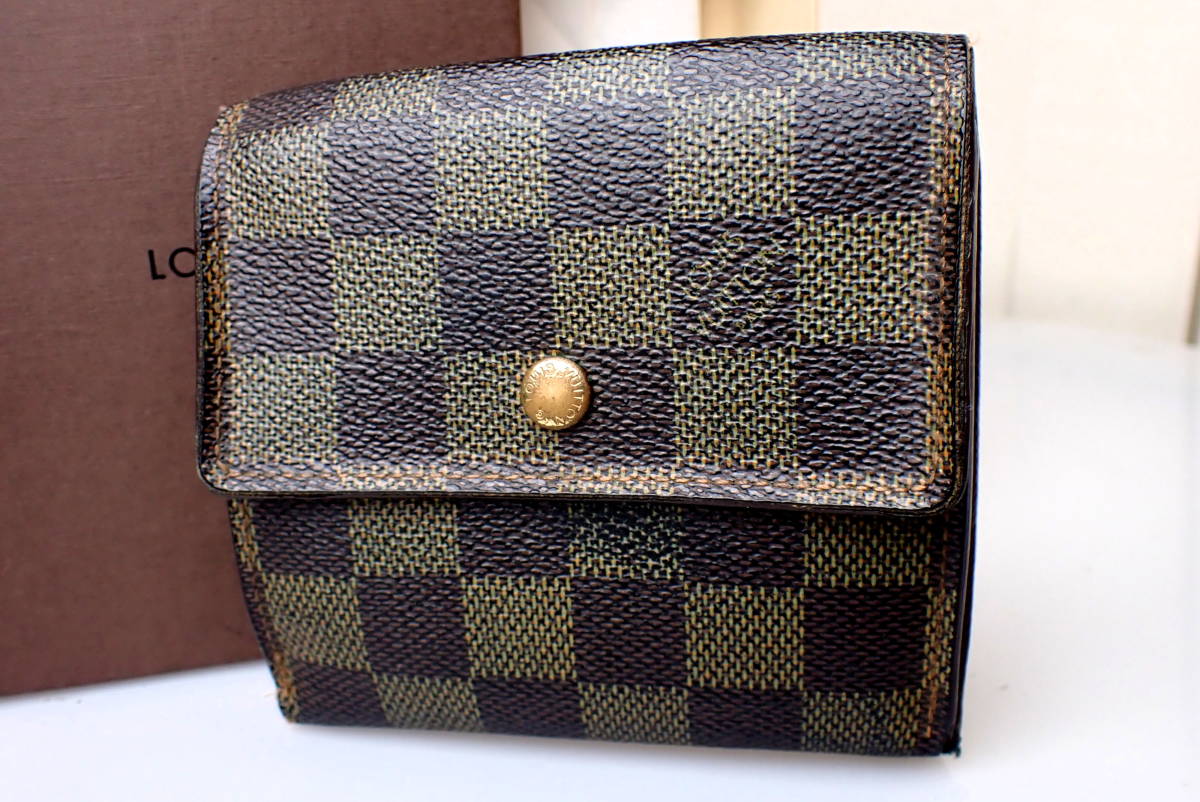 ルイヴィトン LOUIS VUITTON 2つ折り財布 M61667 コンパクトジップ