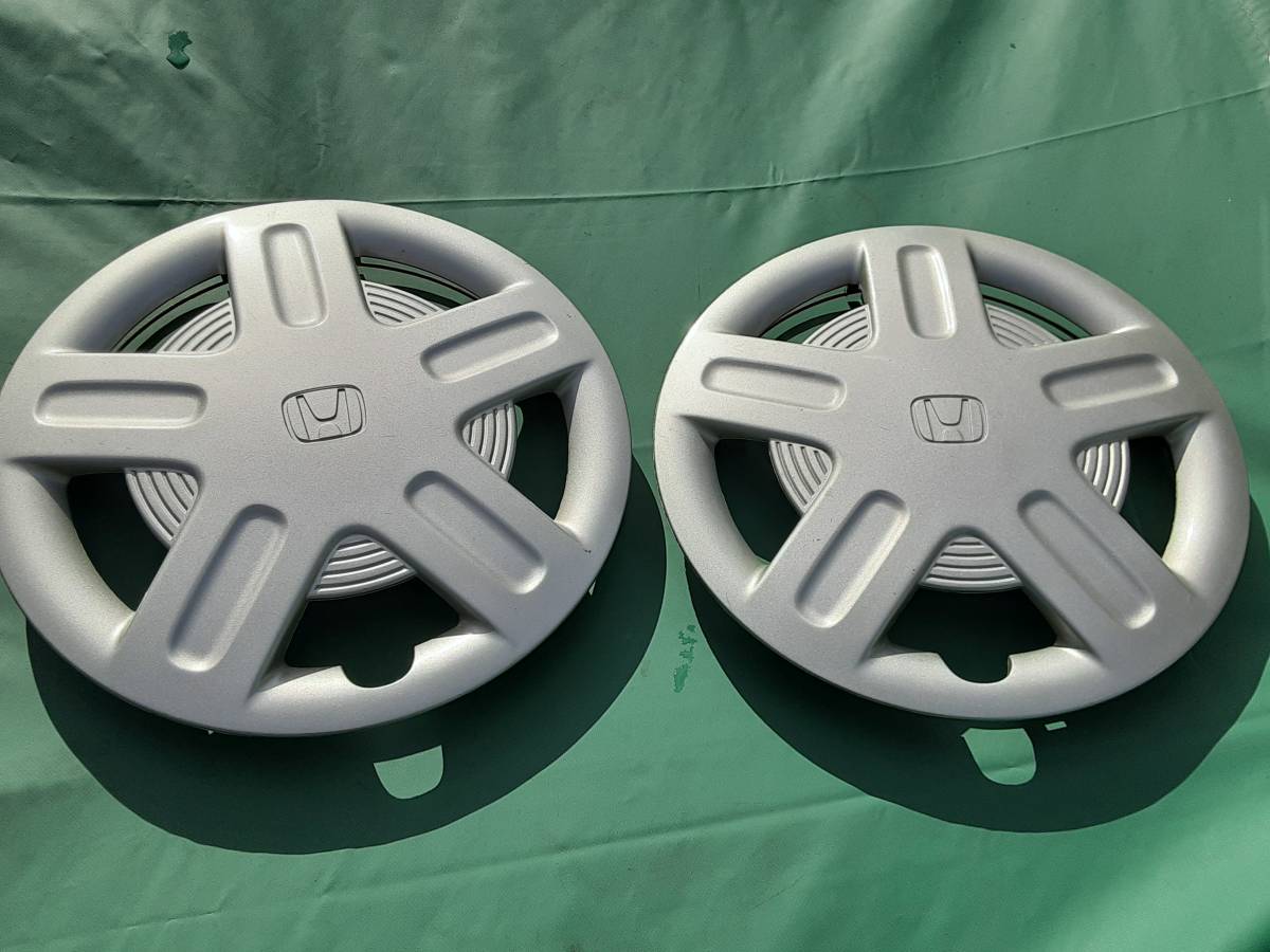 激安大特価，新品 プリウス 50前期 純正ホイールキャップ 15インチ4個