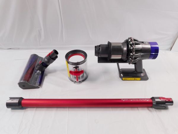 39☆ダイソン SV12 コードレスクリーナー/掃除機/アダプターなし/充電