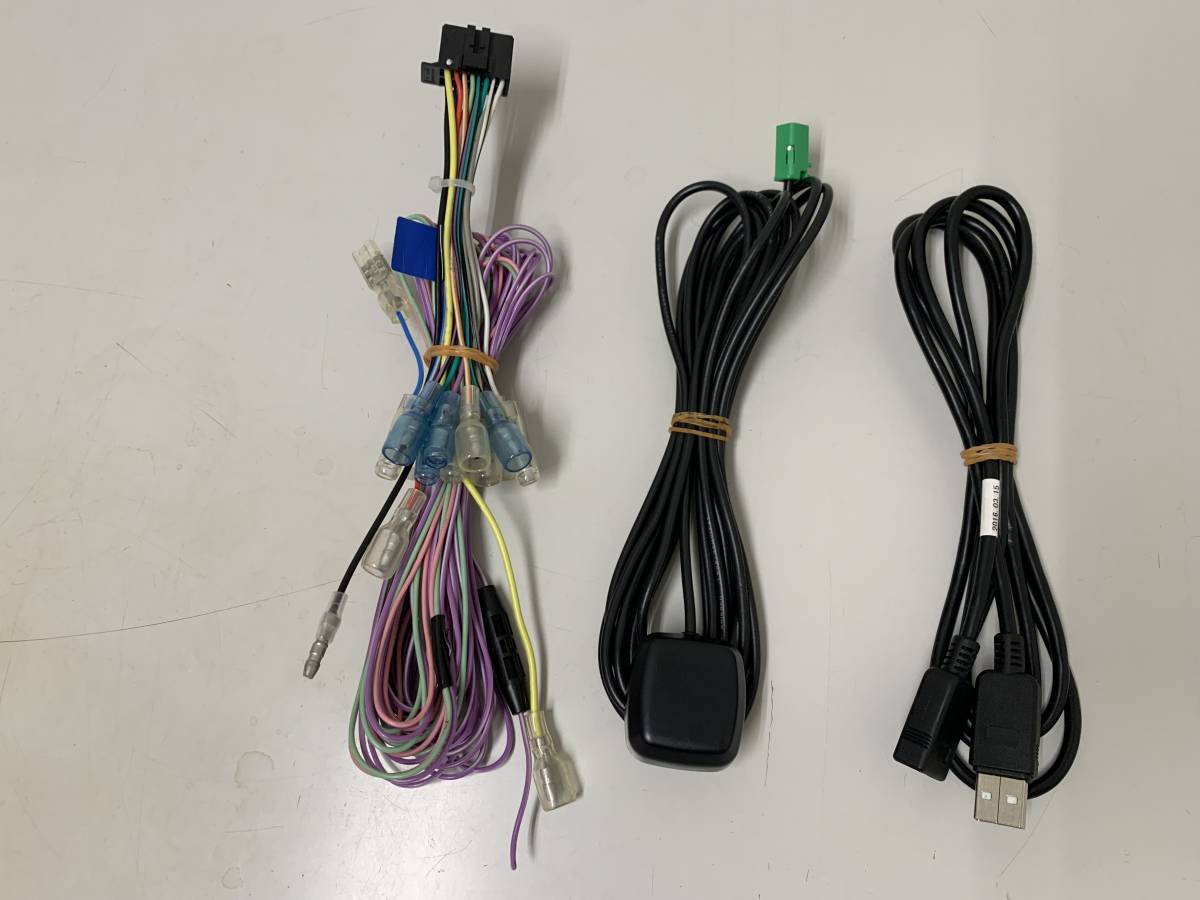 カーナビ、カーオーディオ　配線いろいろ　ジャンク品まとめ売り カロッツェリア 楽ナビ AVIC-RZ33 Pioneer | カーナビ AVIC-RW33 AVIC