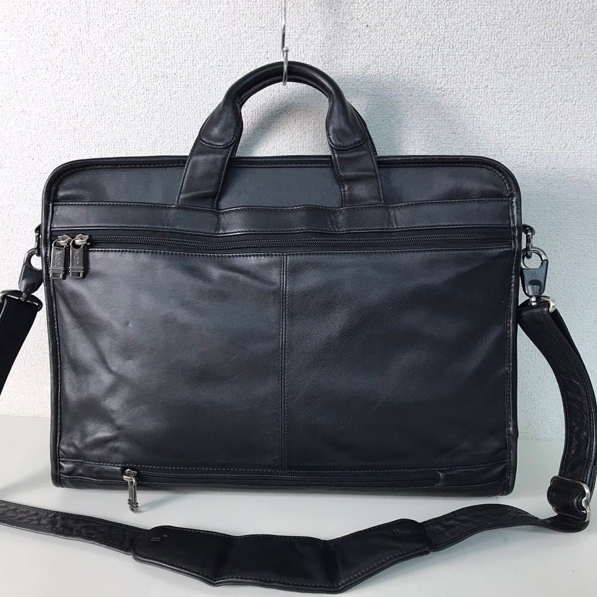 TUMI トゥミ 96114D4 牛革 オールレザー コンパクトラージスクリーン