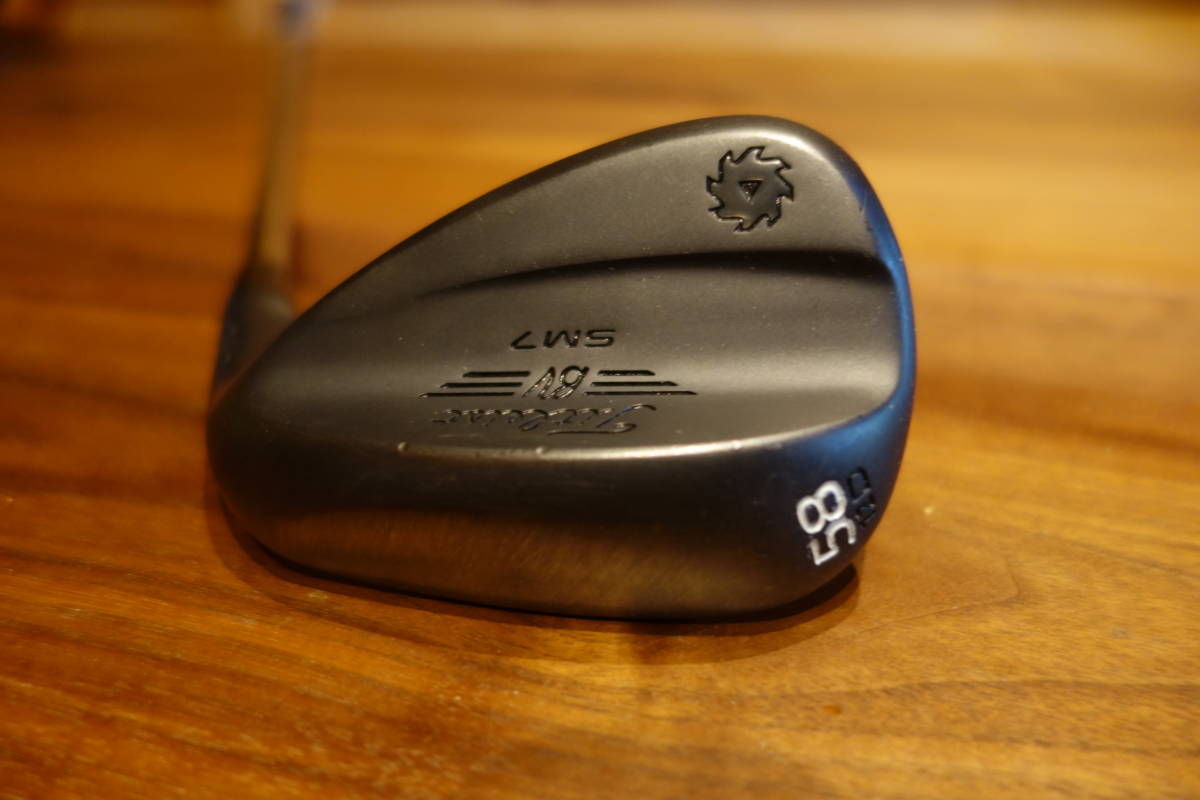 Titleist タイトリスト　SM7 JetBlack 5812D DynamicGold S200