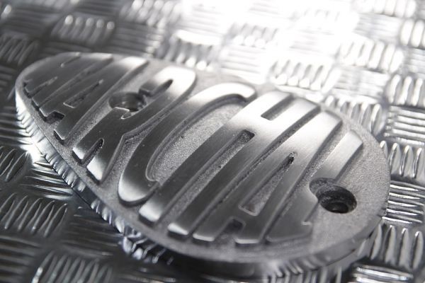 美品 Z1 Z2 レリーズカバー 希少 Z750FX Z1000MK2 KZ1000 Kawasaki カワサキ KZ900 MK2 FX Z900 LA0194 -「z1 レリーズカバー」の落札相場・落札価格 z2 Kawasaki Z系 チェーン&frasl;チェーン