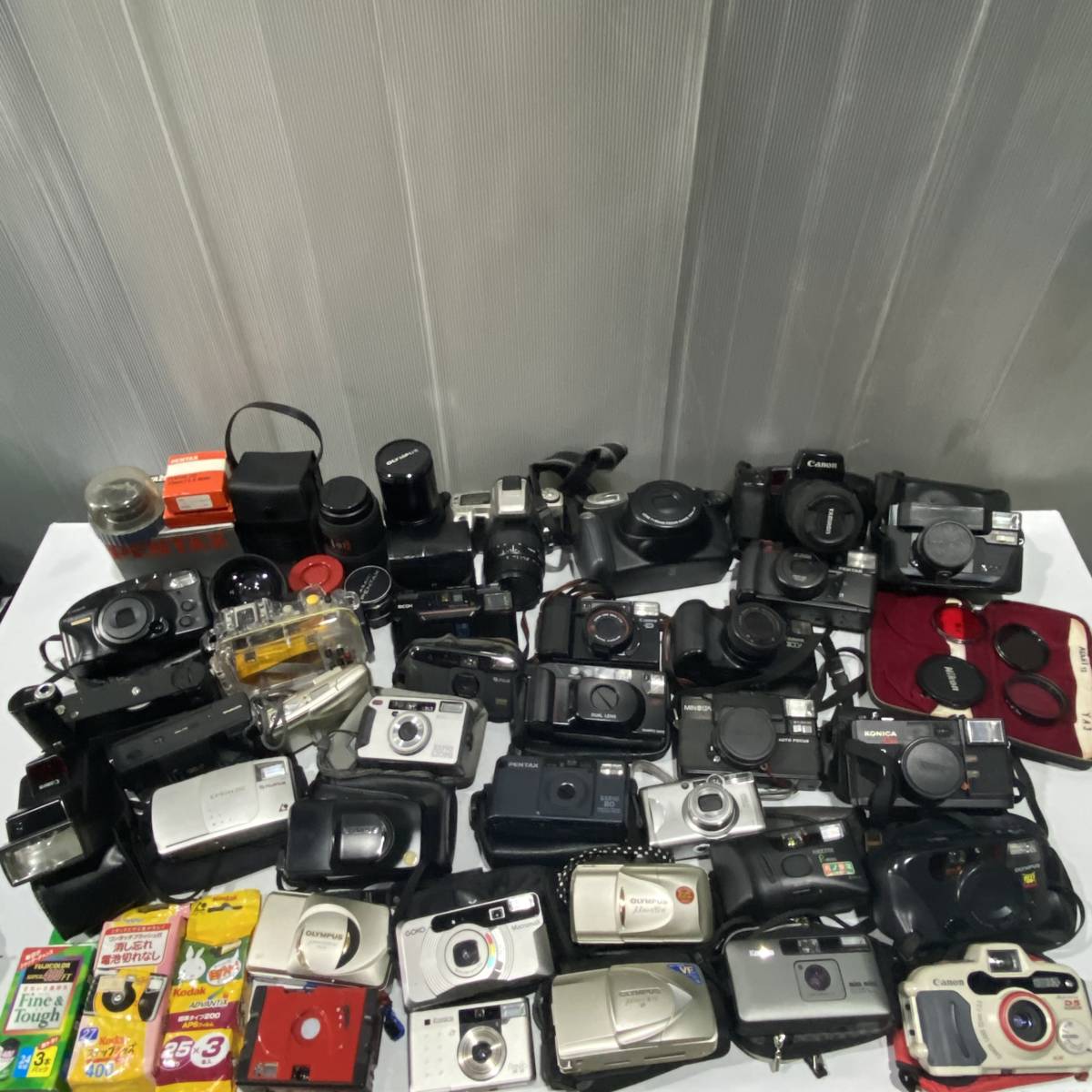 T 動作未確認 コニカ ビッグミニ Konica Bigmini フィルムカメラ