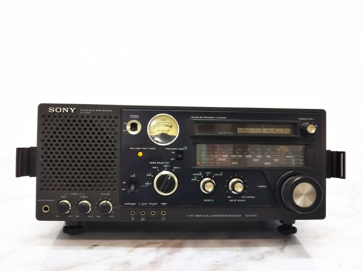 HITACHI KH-1500 FM AM SW ラジオ 本体