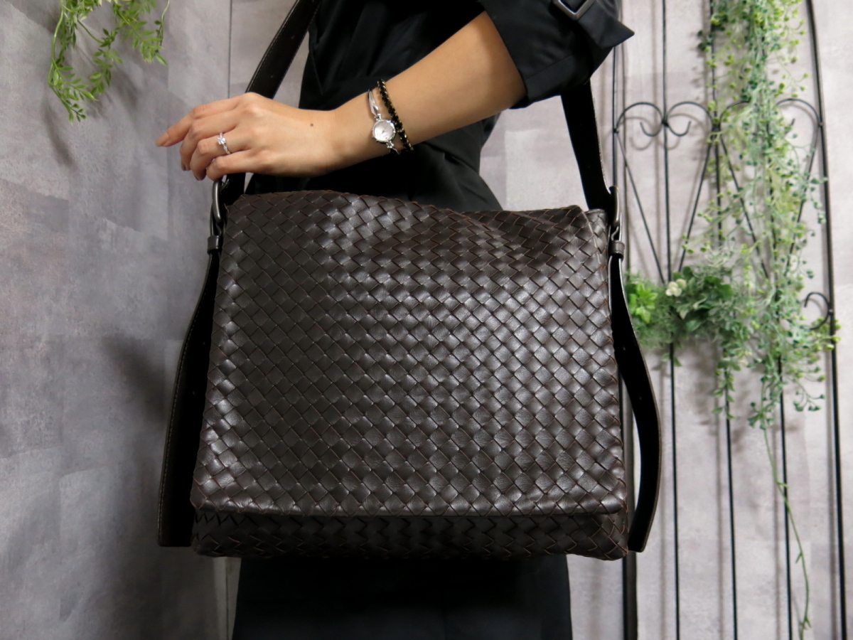 超美品○BOTTEGA VENETA ボッテガ ヴェネタ○メンズ○イントレチャート 