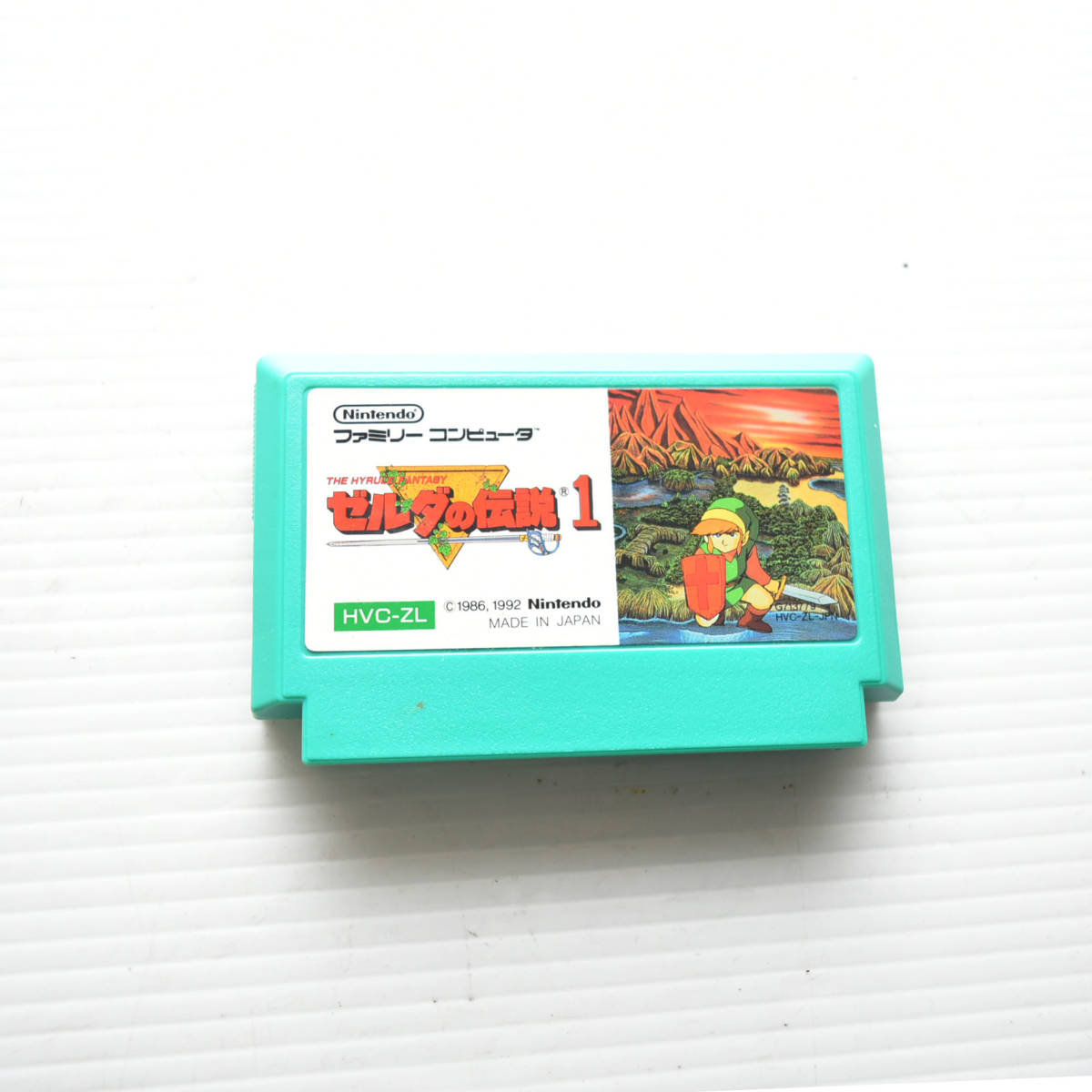 Fc ファミコン ゼルダの伝説1 Nintendo 箱説明書付き 攻略マップ付き アクション 売買されたオークション情報 Yahooの商品情報をアーカイブ公開 オークファン Aucfan Com