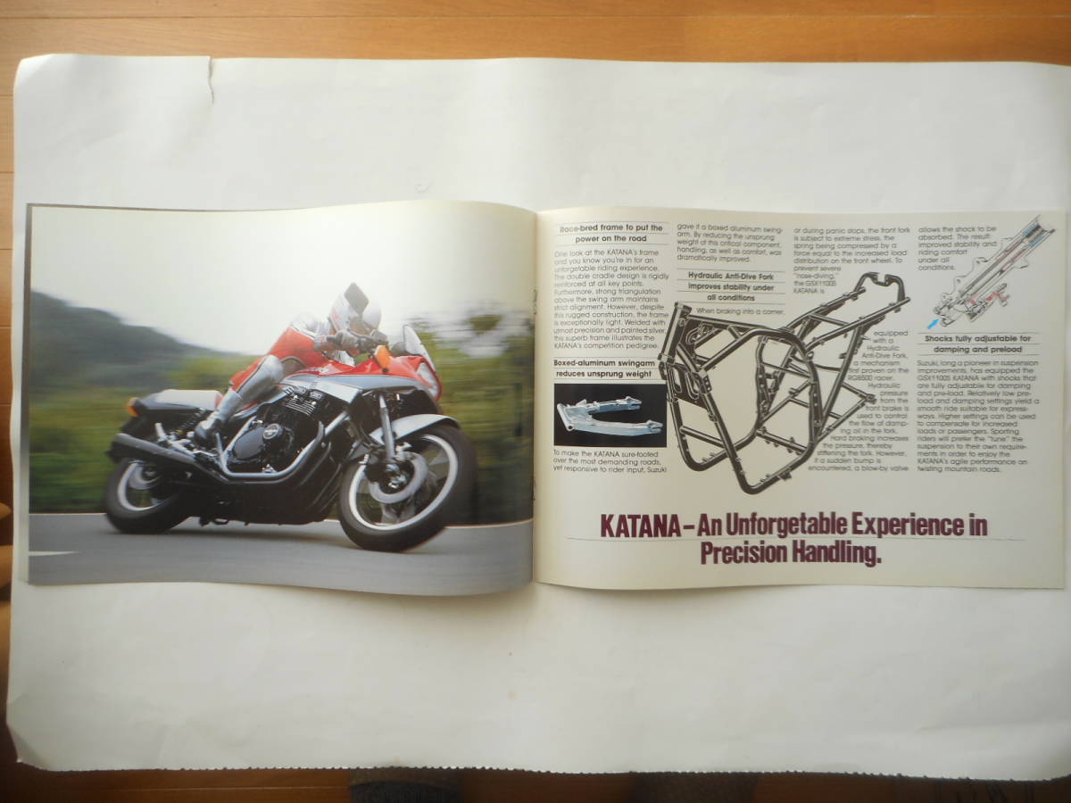 超レア！GSX1100S刀！輸出用カタログ！人気の赤/銀 カタナ 