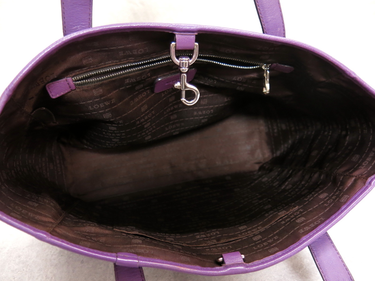 美品✨ロエベ ヘリテージ トートバッグ レザー ロゴ型押し パープル A4可 ○超美品○LOEWE ロエベ○ヘリテージ○ロゴ型押し○レザー 本革
