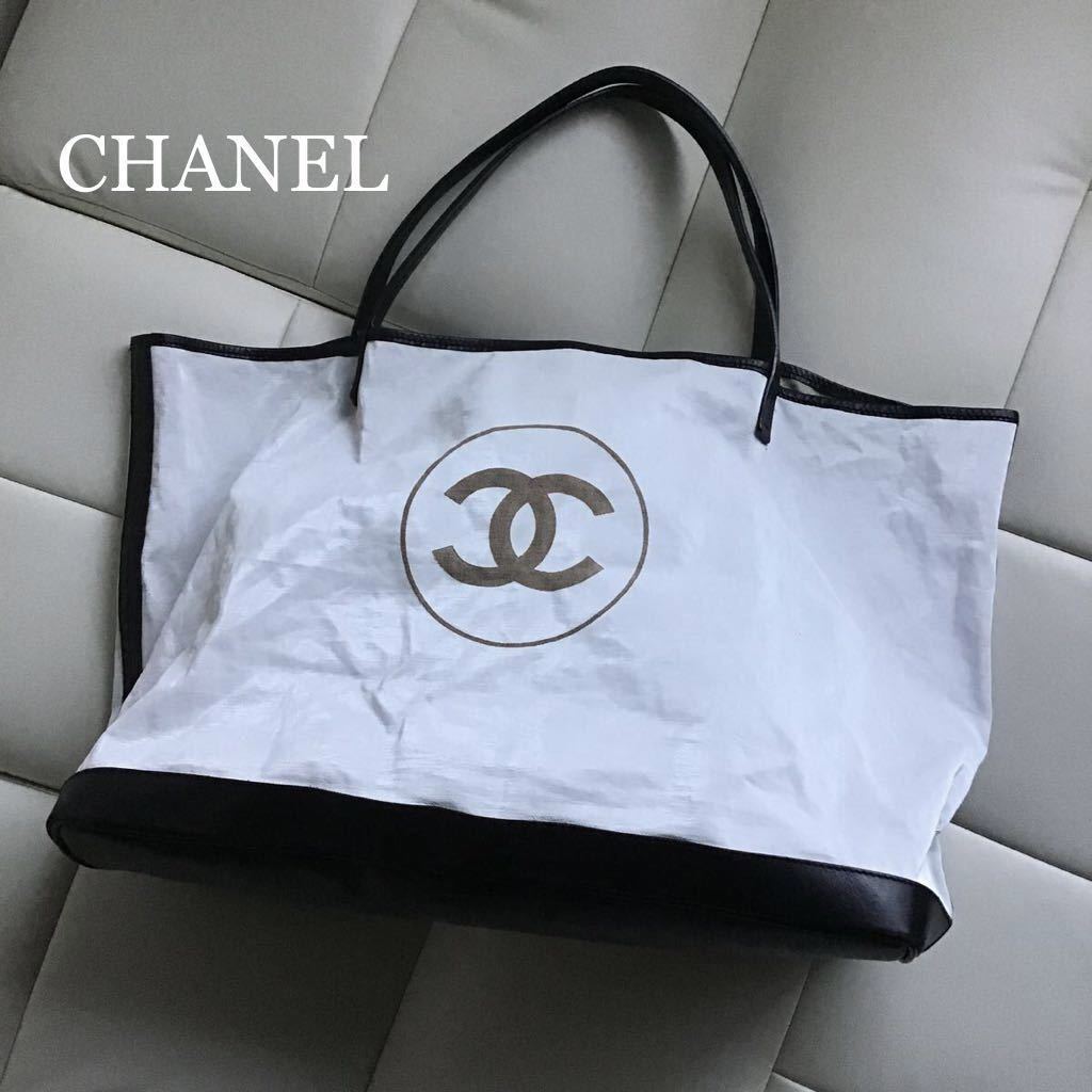 豊富な，最新作 CHANELシャネル トートバッグ ショルダーバッグ レザー &times; キャンバス &times; ナイロン デカココ マーク ホワイト &times; ブラック(ショルダーバッグ)｜売買されたオークション情報、yahooの商 かばん、バッグ