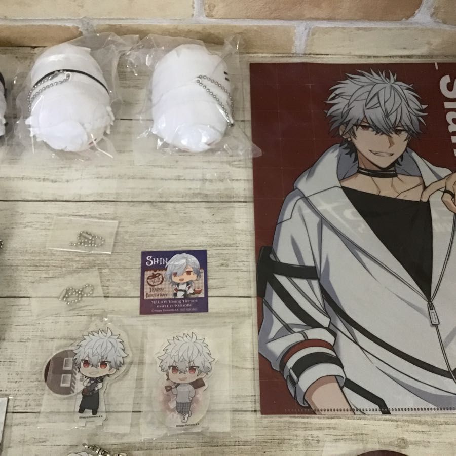 現状 エリオスライジングヒーローズ Helios Rising Heroes イクリプス もちマス おまんじゅう 他 シン シャムス シリウス エリオスr その他 売買されたオークション情報 Yahooの商品情報をアーカイブ公開 オークファン Aucfan Com