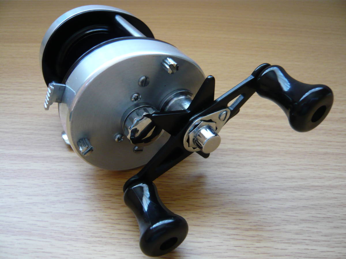 フルーガー2800 PFLUEGER 2800 JUNK FOOD item: R-7124 フルーガー2800