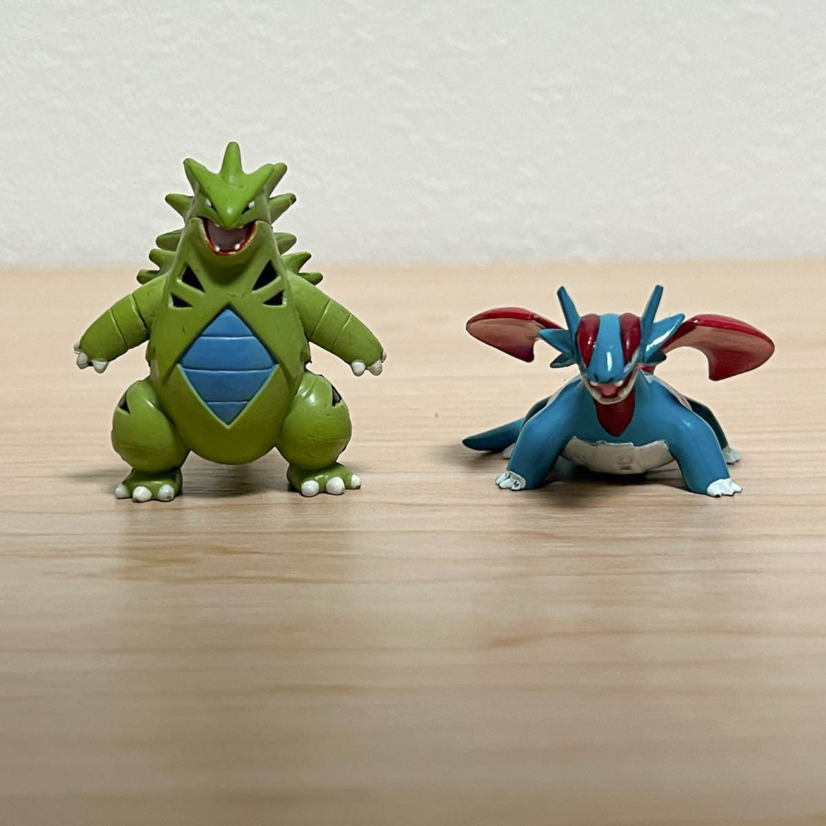 バンギラス ボーマンダ 2体セット ポケモン モンコレ モンスター