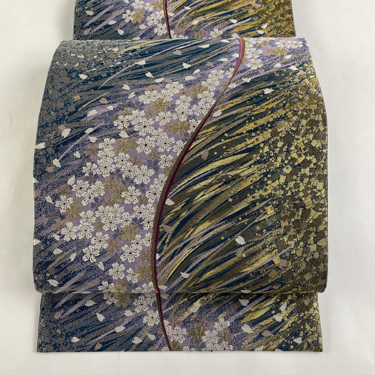 O‐395 西陣袋帯 六通 唐織 桜 流水 墨色 金糸箔 高品質 美品 袋帯 美品 秀品 桜 箔散らし 金銀糸 箔 青緑 六通 正絹 【