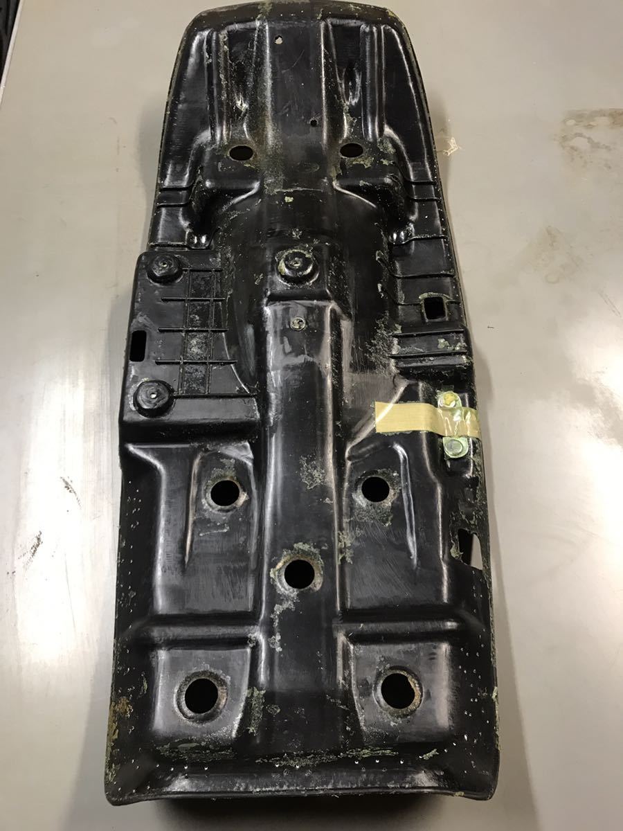 CBX400F 純正 シートベース 当時物 純正シート CBX550F CBR400f(純正品 