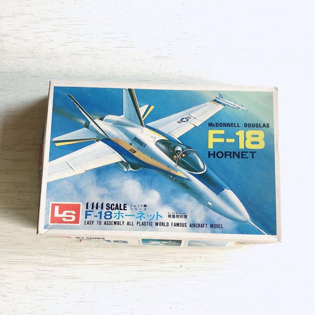 希少 マクダネルダグラス F-18 ホーネット 1/32 Hasegawa ハセガワ 未