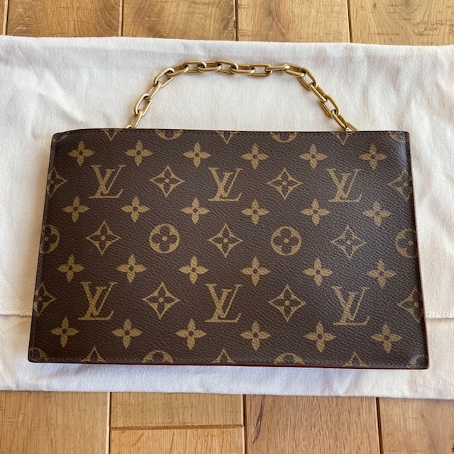LOUIS VUITTON ルイ ヴィトン チェーン・クラッチ モノグラム M55646  