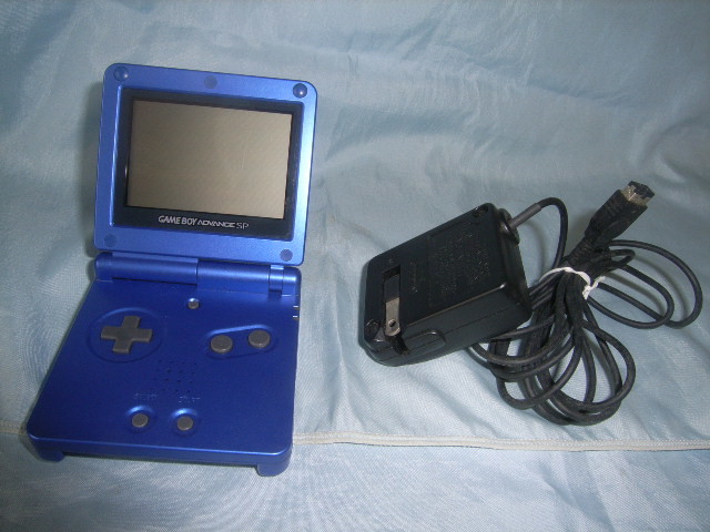 ゲームボーイアドバンスSPブルー 本体 充電器 ソフト2本