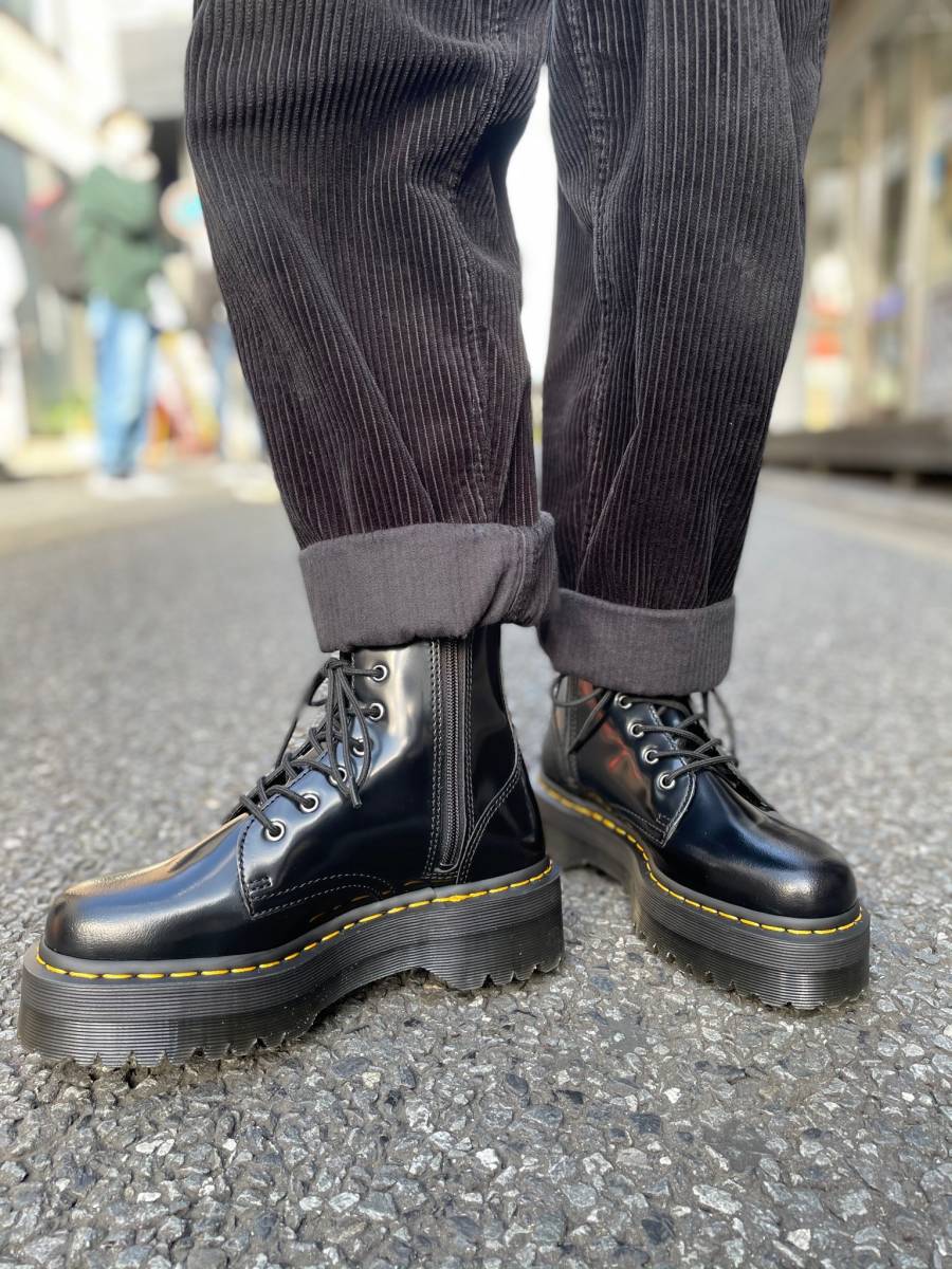 Dr. Martens] ドクターマーチンJADON 8 ホールブーツ ジェイドン 厚底