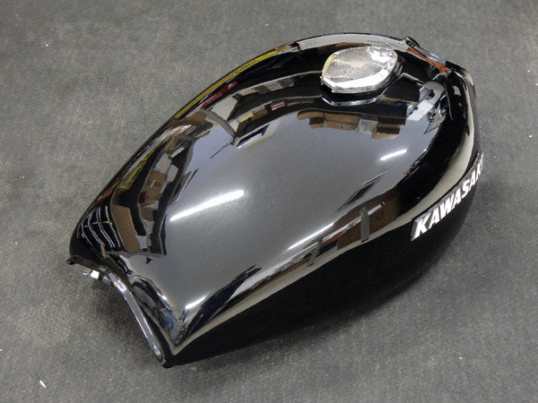 カワサキ ガソリンタンク 純正タンク KZ900 公式通販 カワサキKZ1000 燃料タンク 当時物 kz1000 KZ1000 中古 Z1 KZ系? 0 Z750D1 MkIIに適合する｜ガソリンタンクの商品一覧｜バイクパーツ・用品