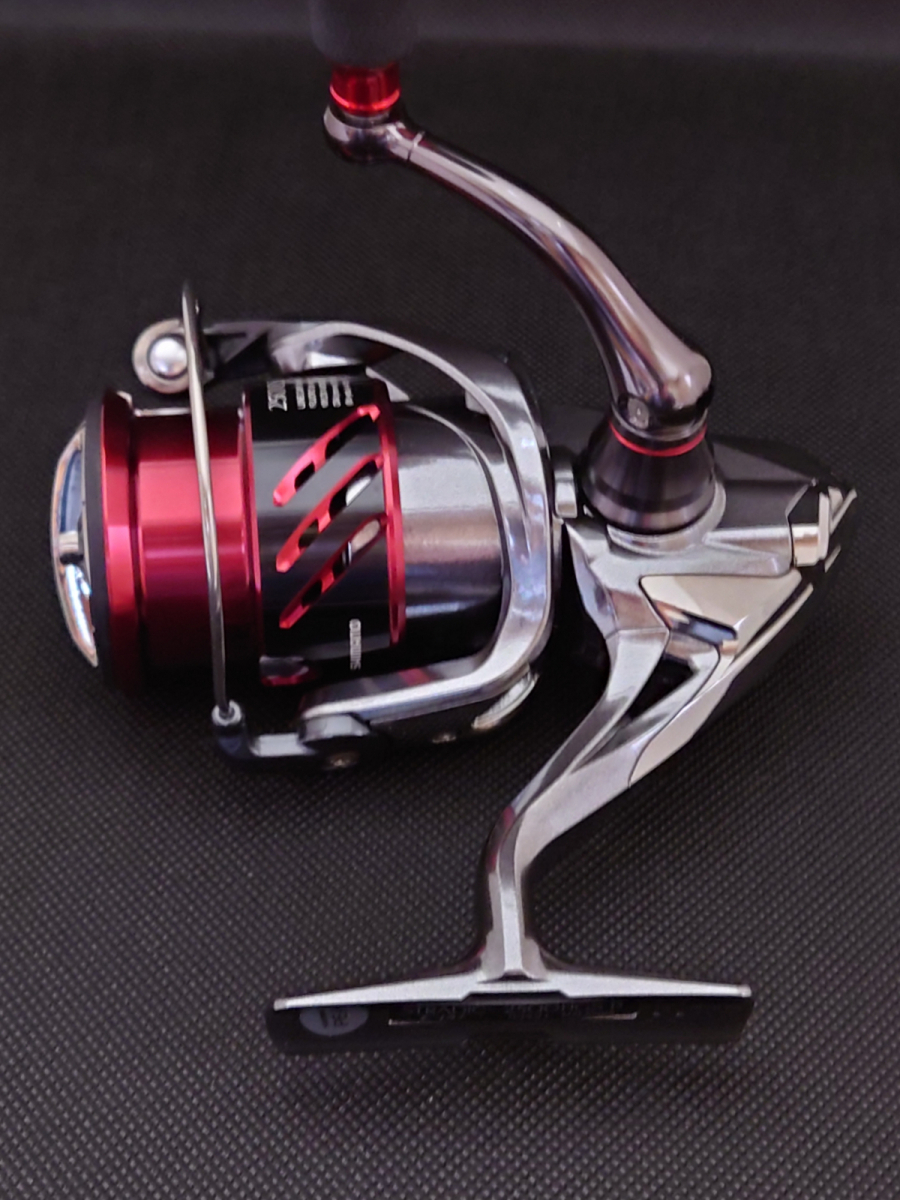 シマノ(SHIMANO) スピニングリール 16 ストラディック CI4+ 2500HGSDH