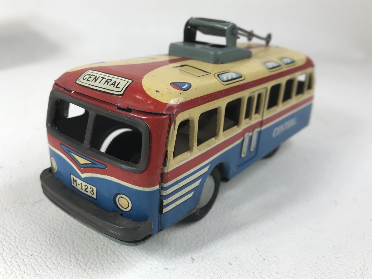 昭和レトロ ブリキのトロリーバス 当時物 ブリキ トロリーバス 日本製 10(自動車)｜売買された