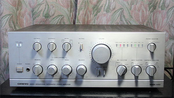 &frasl;&frasl;&frasl; ONKYO Integra A-810 最上位機 プリメインアンプ 音出し確認済み ♪&frasl;&frasl;&frasl;