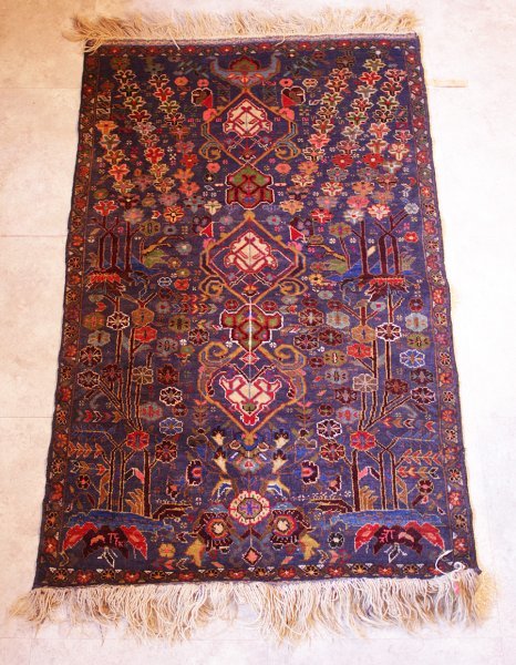 新作登場，格安 絨毯⑧165&times;89cm クリーニング済 トルクメン ブハラ絨毯 青 小花柄 段通 手織り 折畳発送可 トルクメニスタン アフガニスタン(カーペット一般)｜売買されたオークション情報、yahooの商品情 カーペット一般