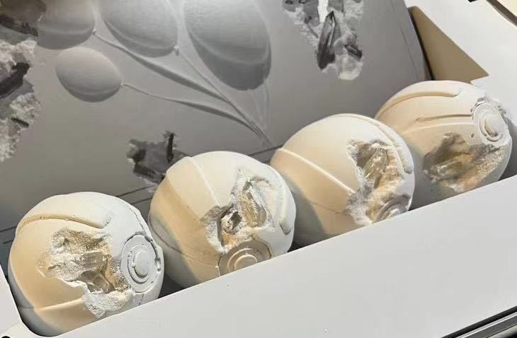 【非売品】Daniel Arsham Pokemon コラボ モンスターボール 非売品 Daniel Arsham × Pokemon Crystalized コラボ モンスターボール