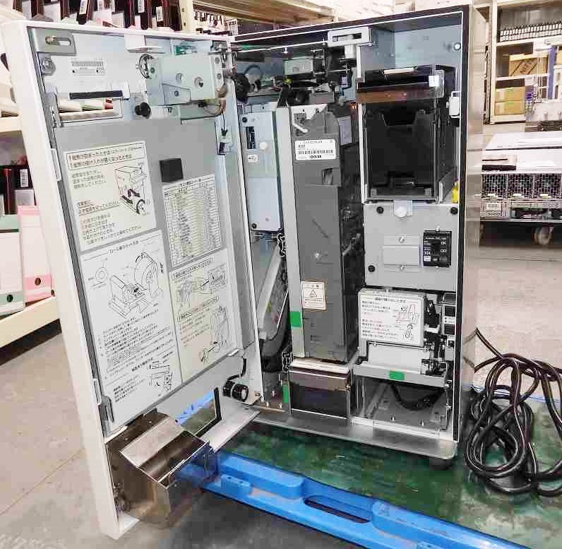 中古品 券売機 グローリー 鍵なし 動作未確認 ※店頭渡しのみ対応商品 A-1