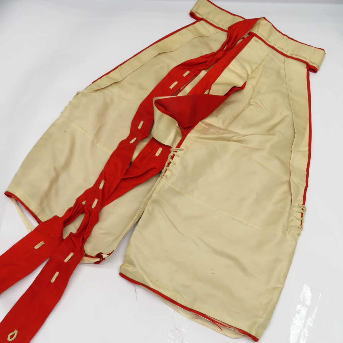 束帯 表袴 装束 袴 襲装束 袍 衣装 雅楽 差貫 10(女性和服、着物)|売買されたオークション情報、yahooの商品情報をアーカイブ公開 ...