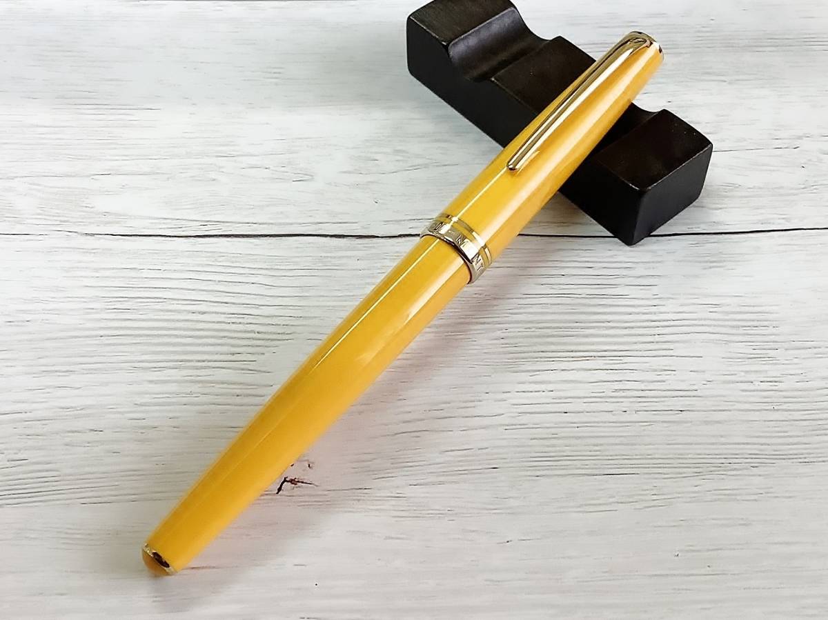 良品】 万年筆 モンブラン ジェネレーション イエロー montblanc 14k