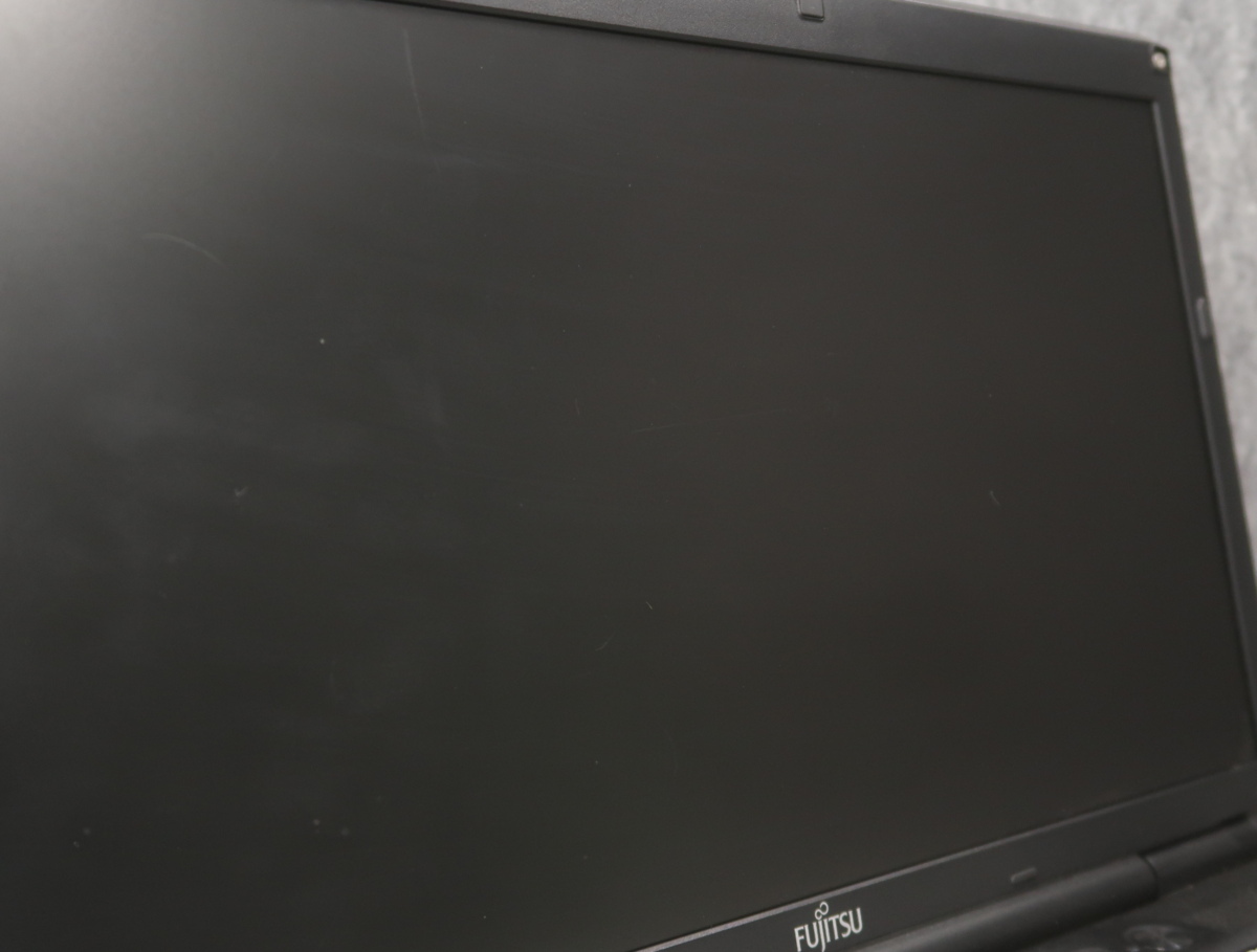 富士通 LIFEBOOK E741/C Core i5-2520M 2.5GHz 2GB DVDスーパーマルチ