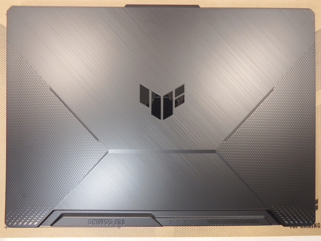 美品 ASUS TUF Gaming A15 FA506QM ゲーミングノートPC(FA506QM 