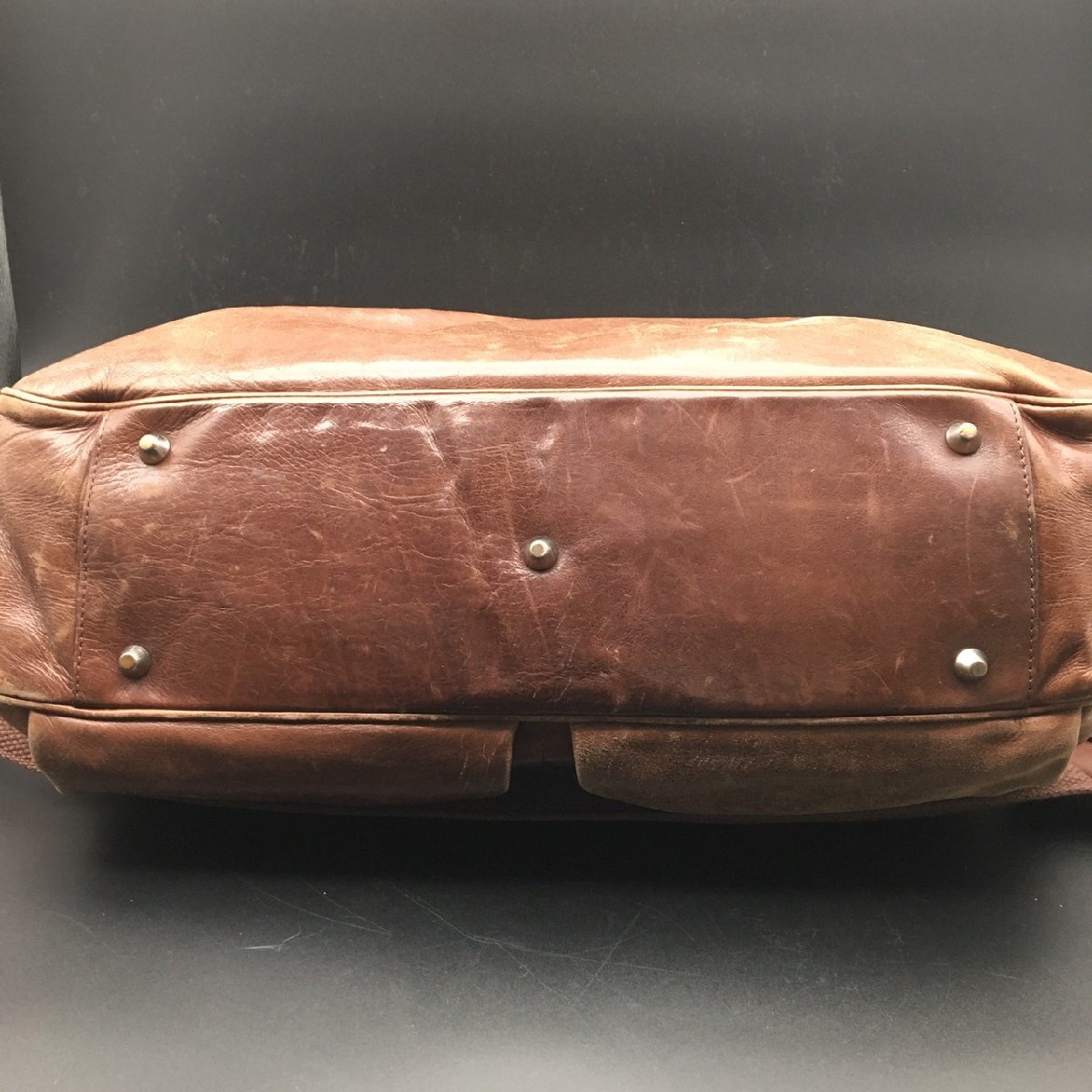 ヒューゴボス 本革ショルダーバッグ ブラウン 今日だけ割引セール RT1228-6-3 HUGO BOSS ヒューゴボス バッグ レザー