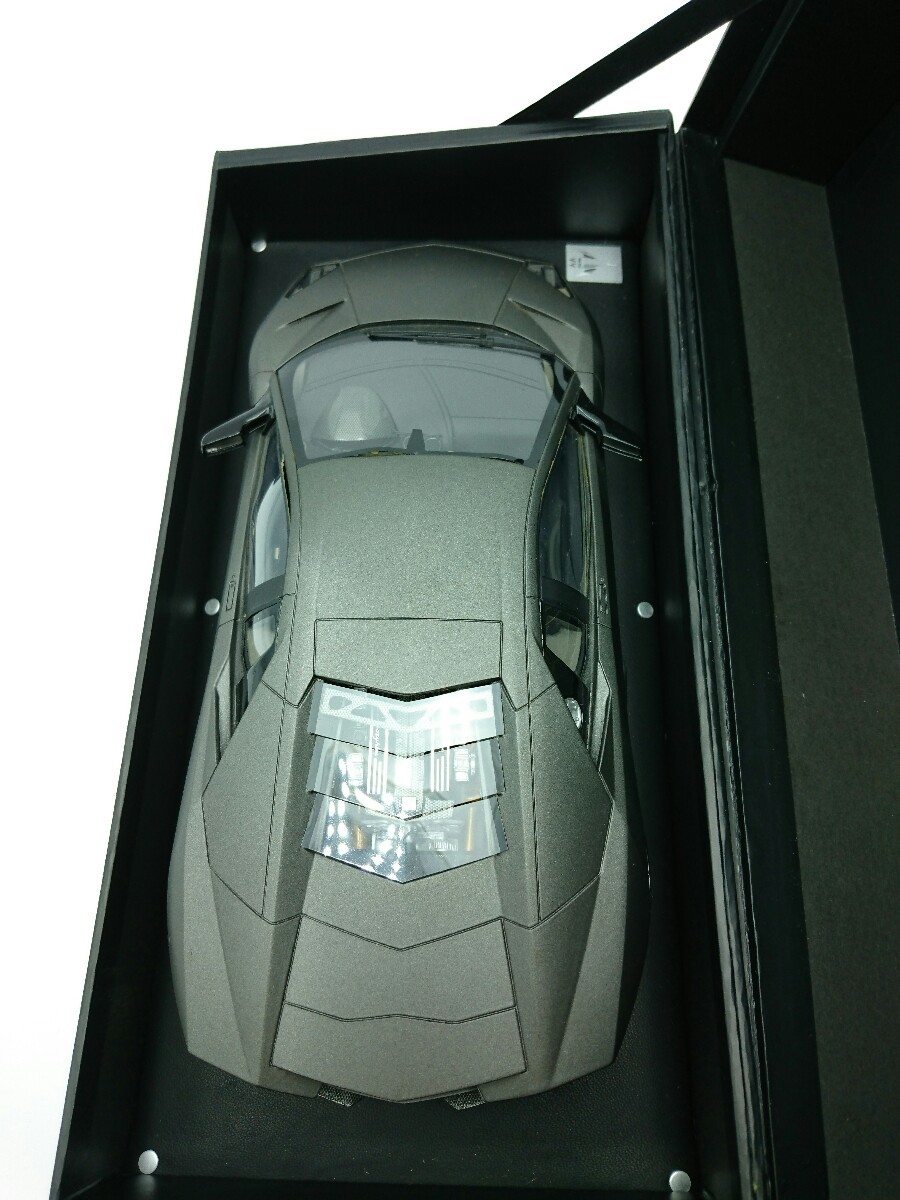 Lamborghini Reventon 1⁄64 diecast YELLOW comparison KYOSHO