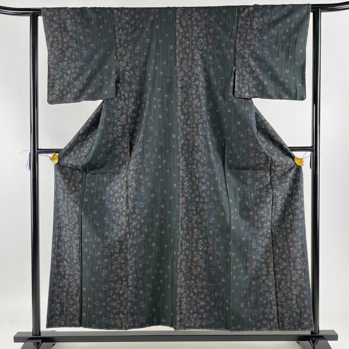 紬 秀品 花 深緑 袷 157cm 61.5cm S 正絹(その他)｜売買された