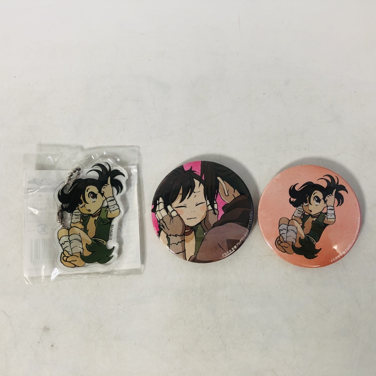 中古品 MAPPA展 SHOWCASE ショーケース どろろ 缶バッジ キーホルダー