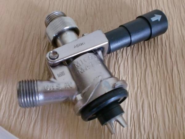 アサヒビールサーバー　ヘッド　ホース付　中古品です。