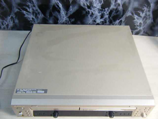 1な22■SONY/ソニー CD/MD一体型デッキ◆MXD-D400◆MDLP コンパクトディスク ミニディスクプレーヤー オーディオ◆ジャンク品 通電OK オーディオ機器 マランツ CDプレイヤー Player CD5004 ジャンク40