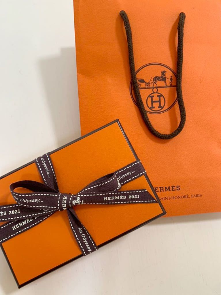 新品未使用 エルメス HERMES 人気 カルヴィ ローズアザレ カードケース