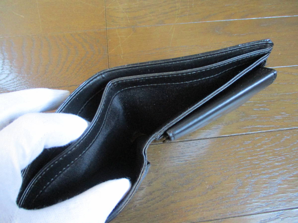 ☆Roen/ロエン☆ 未使用 二つ折り財布 ブラック スカル柄 ドクロ 