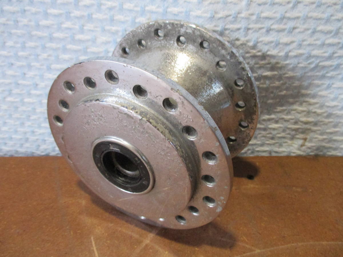 フロントホイールナローハブ 3/4”アクスル用 テーパーベアリング 