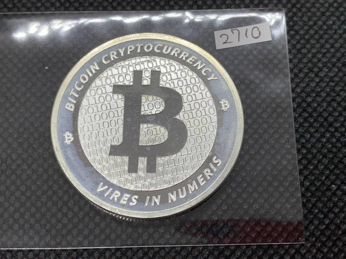 銀貨 ビットコイン 1オンス ビットコインの通販 純銀 カプセル 保証書