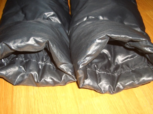 Uniqlo ダウン レッグウォーマー まあまあ ダウン90 アウトドア 釣り ジョギング ガーデニング ユニクロ ゴルフ 男女兼用 靴下 売買されたオークション情報 Yahooの商品情報をアーカイブ公開 オークファン Aucfan Com