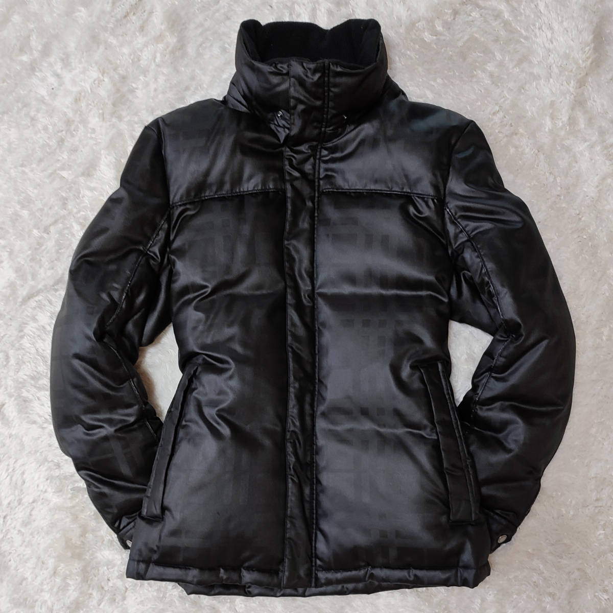 美品 希少L】BURBERRY BLACK LABEL ホワイトグース ダウン 美品 希少L】BURBERRY BLACK LABEL ホワイトグース ダウン