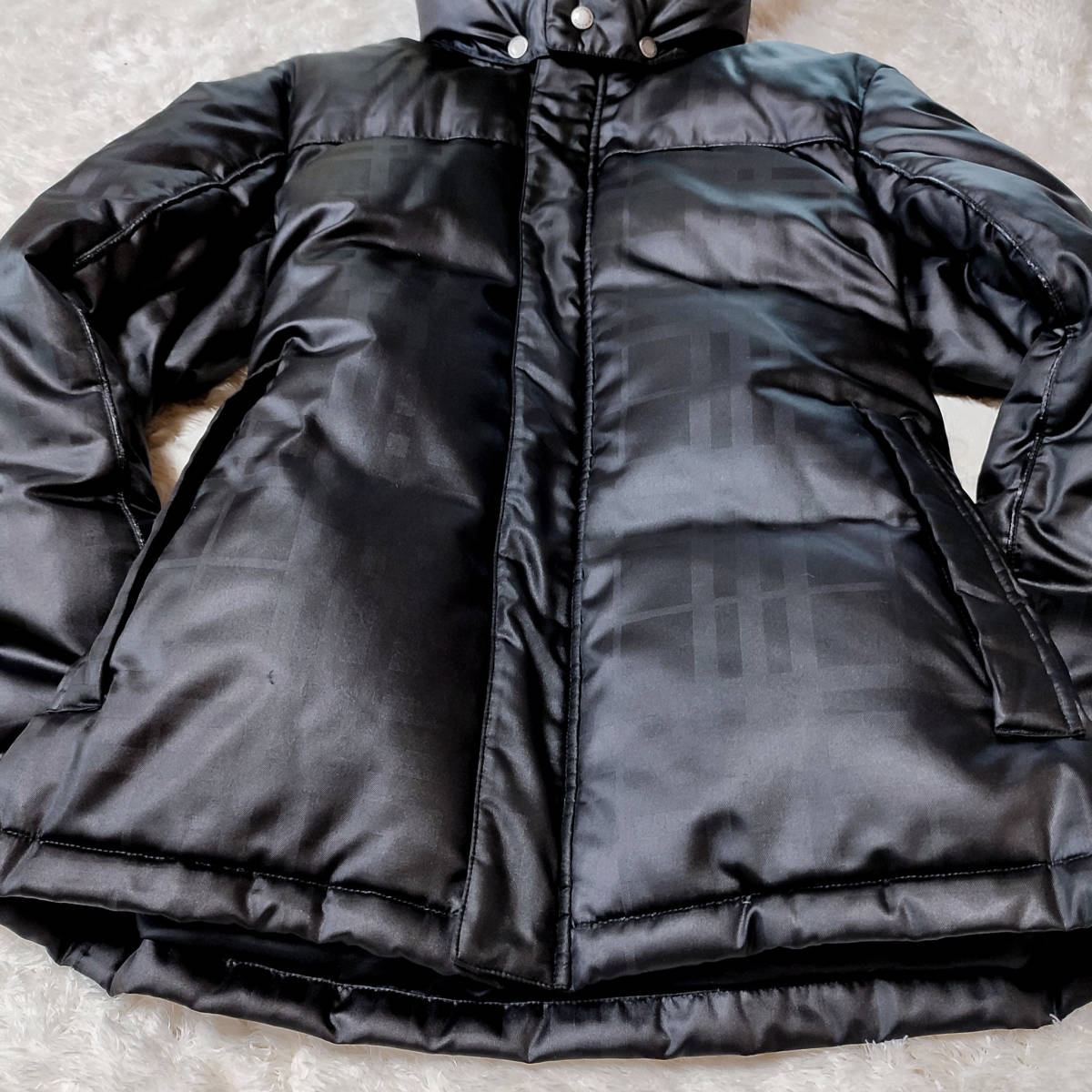 美品 希少L】BURBERRY BLACK LABEL ホワイトグース ダウン 美品 希少L】BURBERRY BLACK LABEL ホワイトグース ダウン