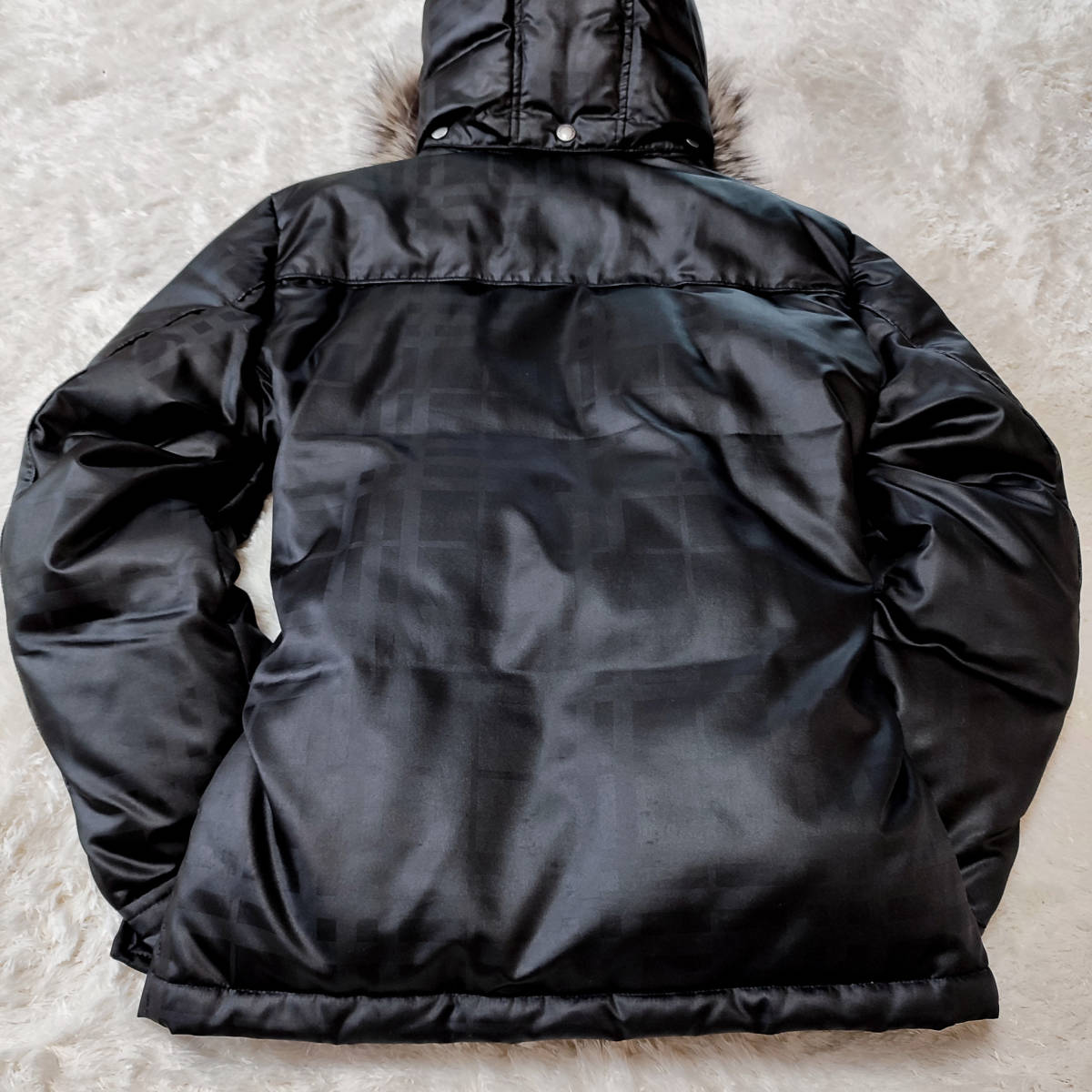 美品 希少L】BURBERRY BLACK LABEL ホワイトグース ダウンジャケット