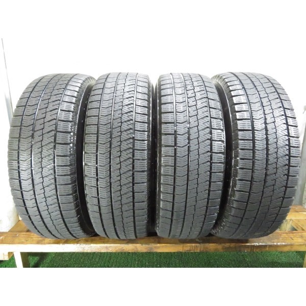 セール，定番人気 2019年製 溝有り BRIDGESTONE BLIZZAK VRX2 215/65R16 98Q 4本/札幌市手渡し可/ スタッドレスタイヤ 冬タイヤ アルファード F_10(中古品)｜売買されたオークション情報、yahooの商品情報をアーカイブ公開 - 16インチ
