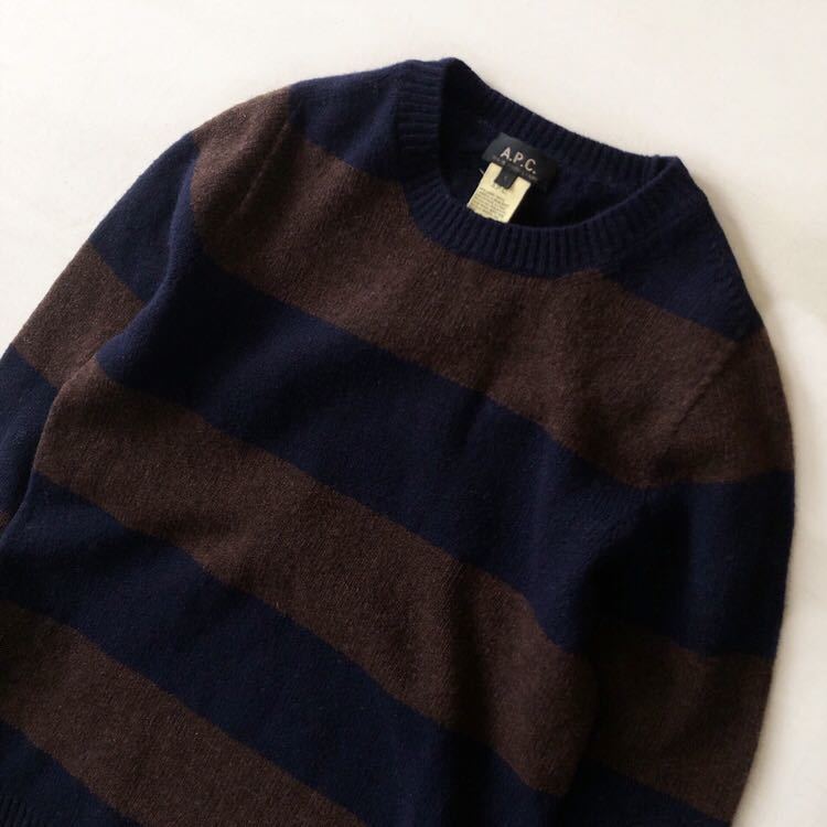 【お買い得，お買い得】 A.P.C.アーペーセーウールニットセーター クルーネック ボーダー 茶&times;紺 イタリア製 レディース S~M(長袖セーター)｜売買されたオークション情報、yahooの商品情報をアーカイブ公開 - オー 女性用